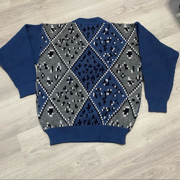 Vintage Chunky Knit Sweater - M - Picture 2 of 6